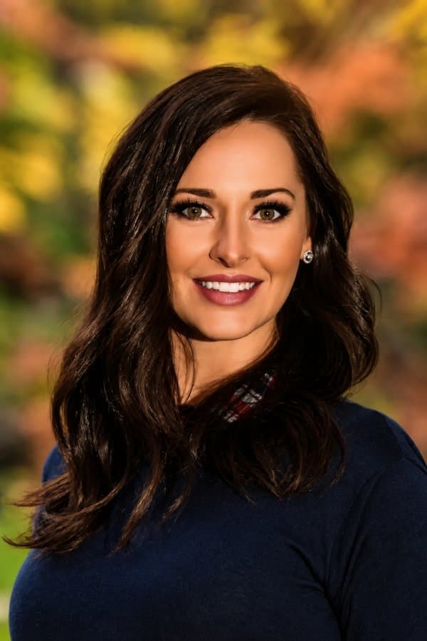 Apryl Poulsen, Sales Associate at Richard Realty serving Cody / Powell, Wyoming